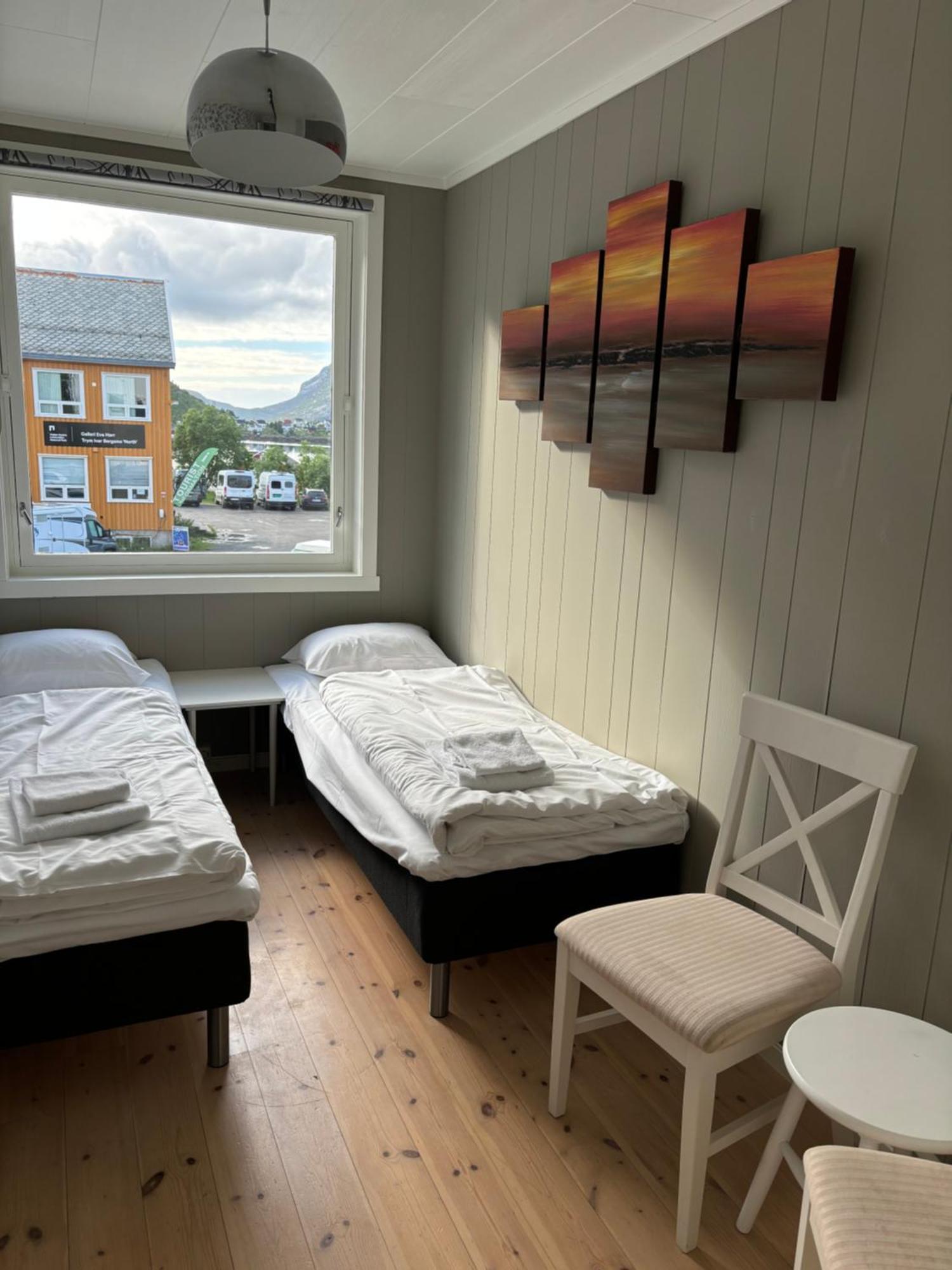 Lofoten Bed & Breakfast Reine - Rooms & Apartments Экстерьер фото