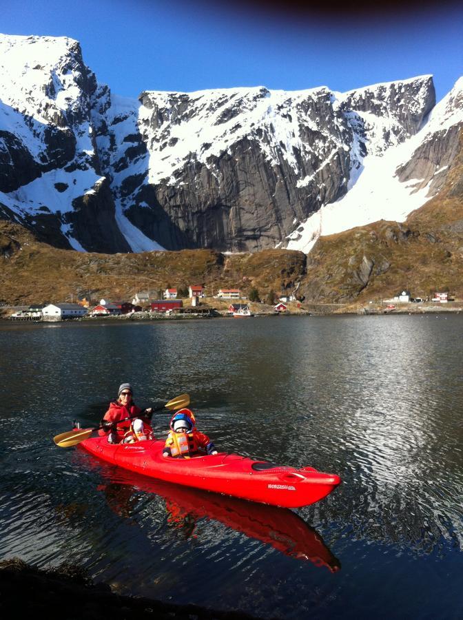 Lofoten Bed & Breakfast Reine - Rooms & Apartments Экстерьер фото