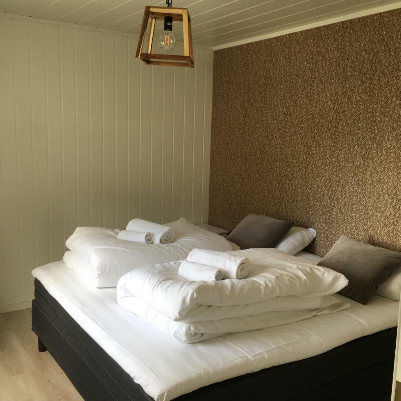 Lofoten Bed & Breakfast Reine - Rooms & Apartments Экстерьер фото