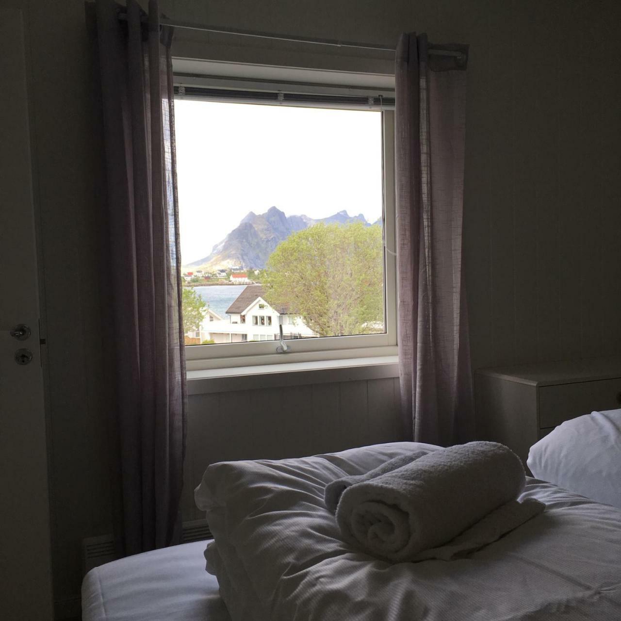 Lofoten Bed & Breakfast Reine - Rooms & Apartments Экстерьер фото