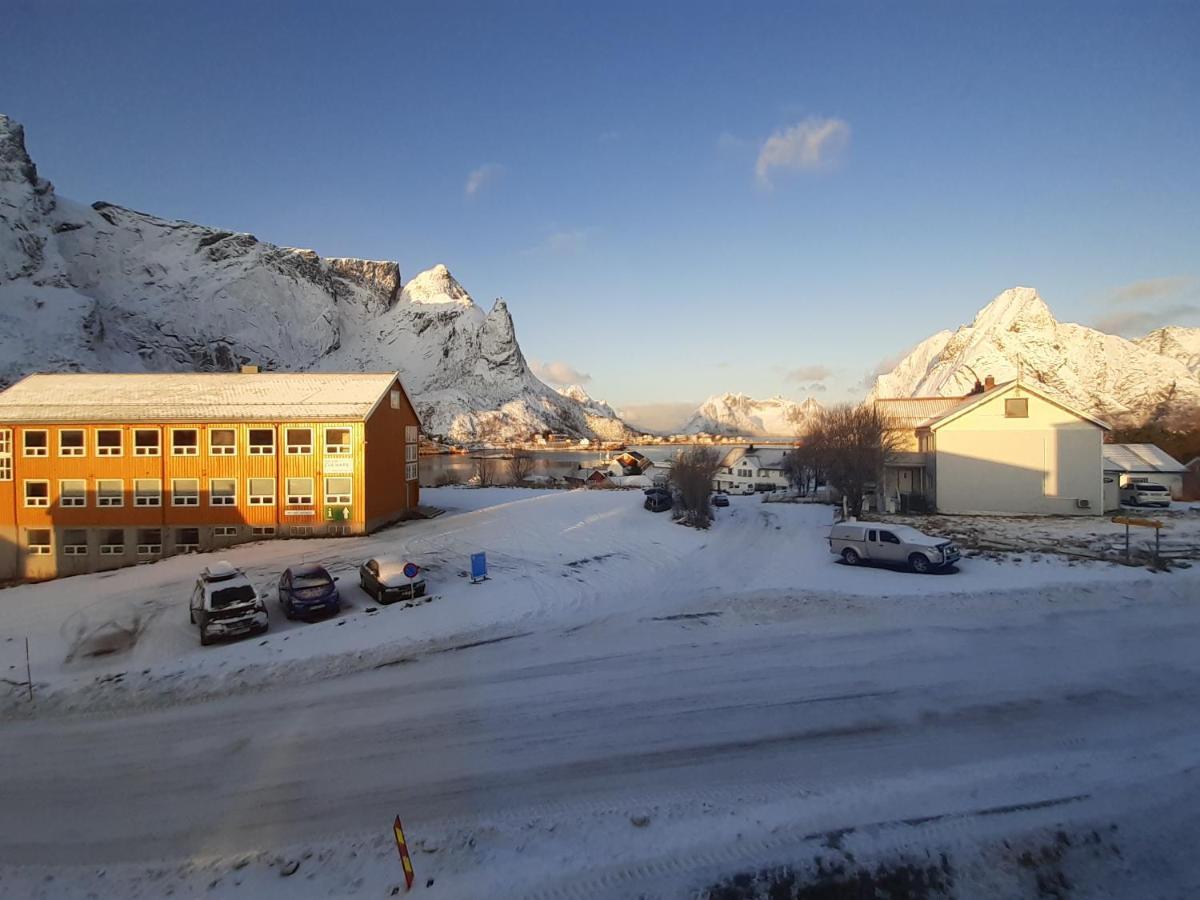 Lofoten Bed & Breakfast Reine - Rooms & Apartments Экстерьер фото