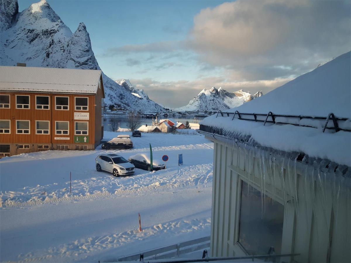 Lofoten Bed & Breakfast Reine - Rooms & Apartments Экстерьер фото